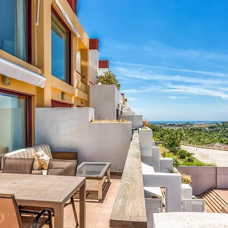 Apartman Masuti - Gym, Pool, Terrace & Garden