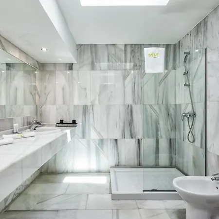 Masuti - Gym, Pool, Terrace & Garden